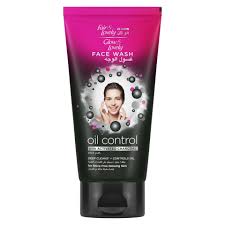 Glow & Lovely Oil Control Face Wash, 150ML