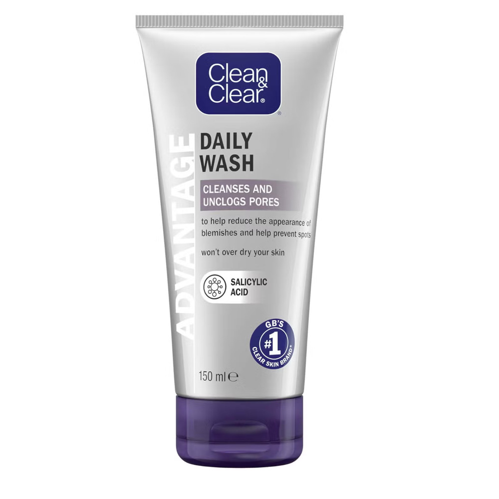 Clean & Clear Advantage Spot Control Daily Face Wash, 150ML